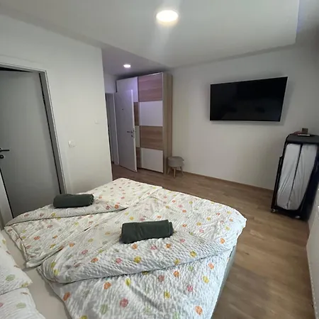 Apartment Casa Box Premium Free Garage Maribor
