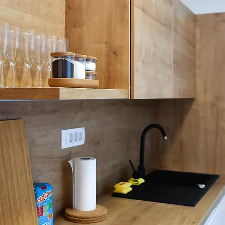 Casa Box Premium Free Garage * Maribor