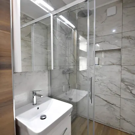 Daire Casa Box Premium Free Garage Maribor