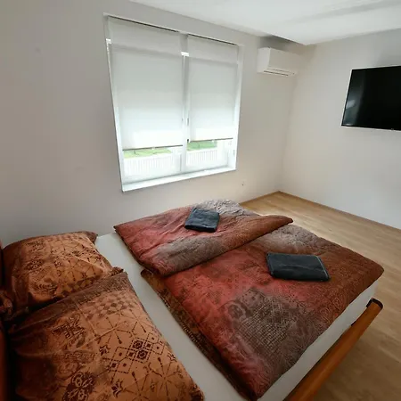 Casa Box Premium Free Garage