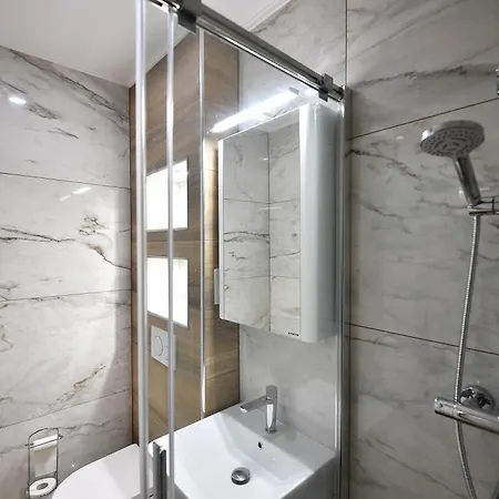 Διαμέρισμα Casa Box Premium Free Garage *