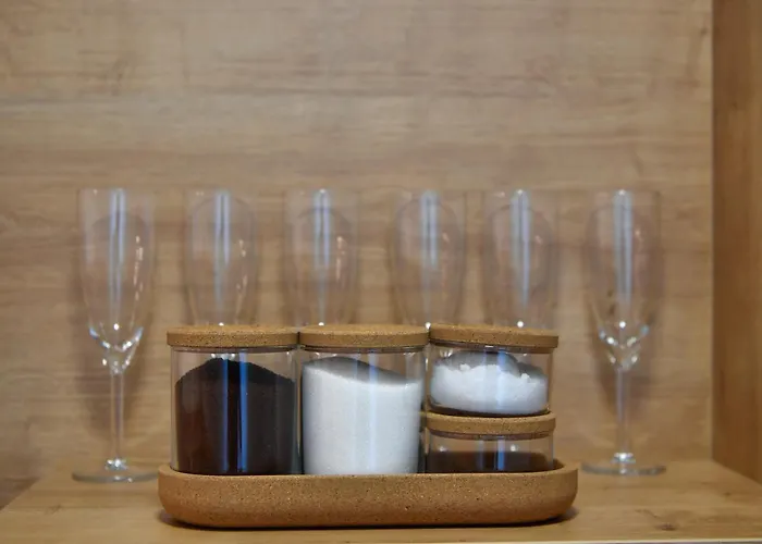 Casa Box Premium Free Garage *