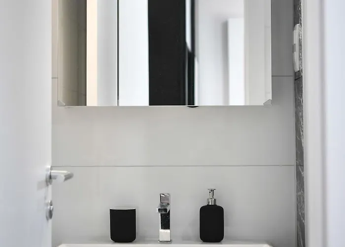 Casa Box Premium Free Garage * Maribor